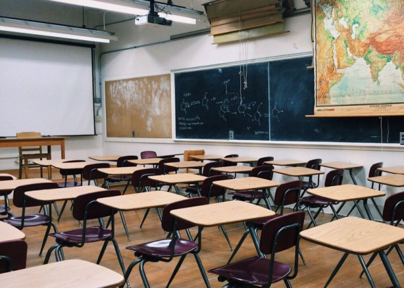classroom-desks.jpg